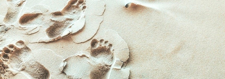 5 Benefits of Earthing You Need to Experience