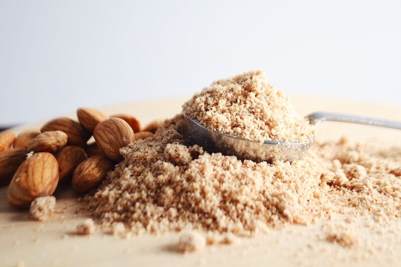 4 Baking Alternatives to Healthify Your Favorite Holiday Treats