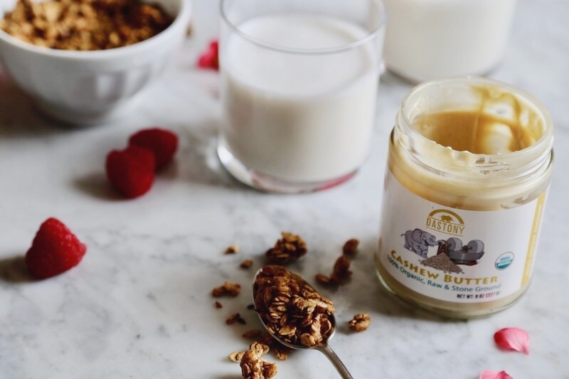 How to Make Your Own Nut Milk in Under 3 Minutes (with ZERO Soaking or Straining)