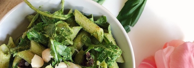 Vegan Macadamia Nut Pesto Pasta with Arugula and Sun-dried Tomatoes